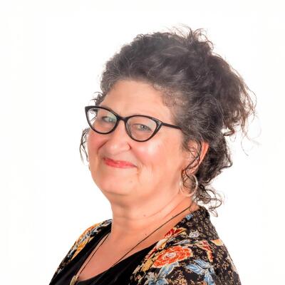 image of Jennifer Trail